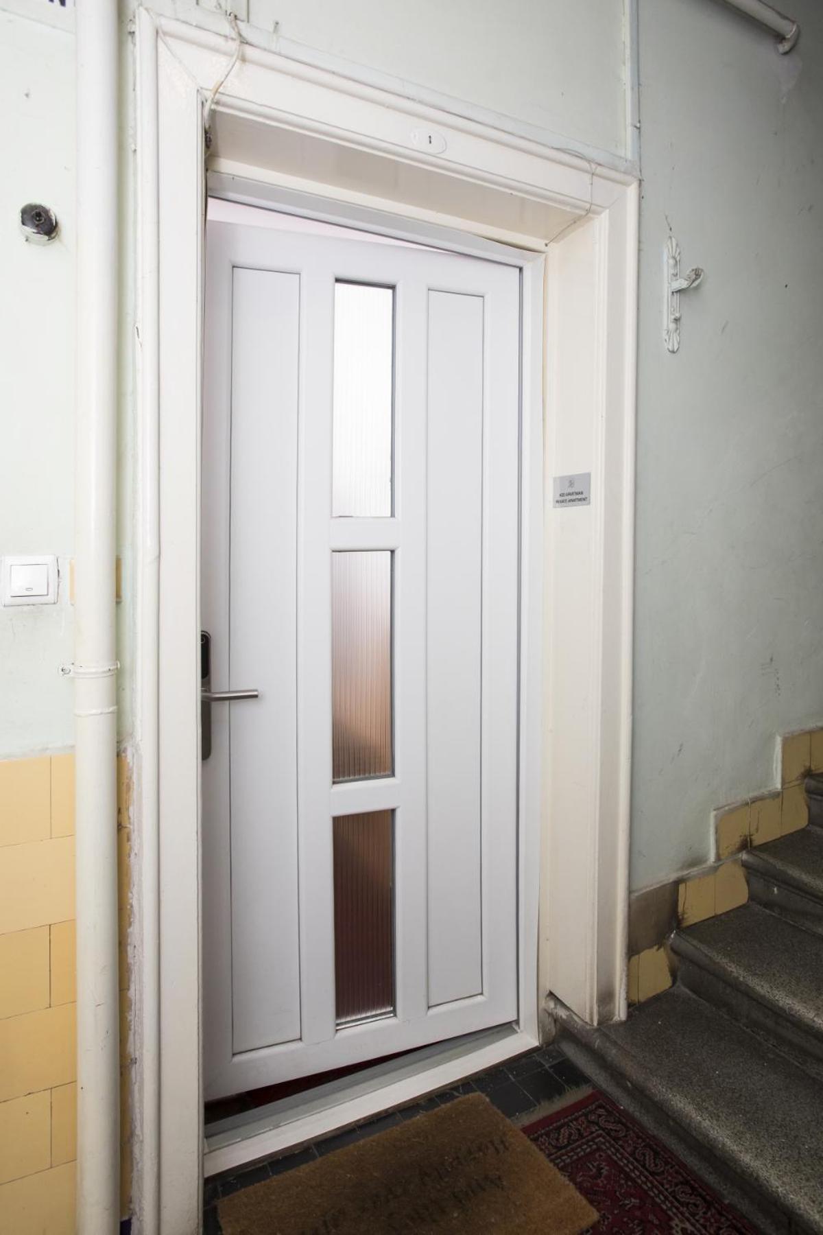 H20 Colors Apartment בודפשט מראה חיצוני תמונה